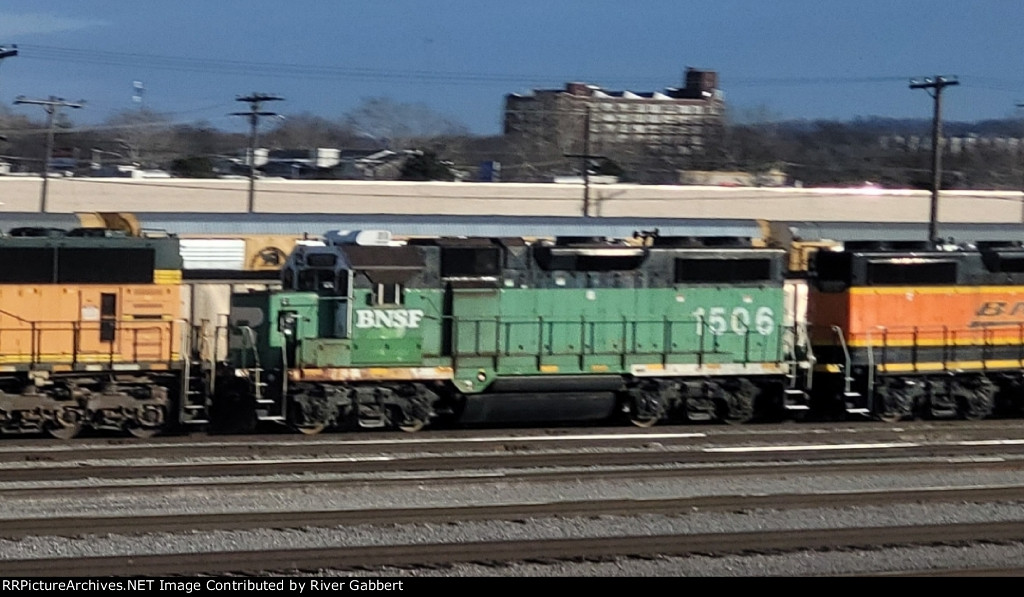 BNSF 1506